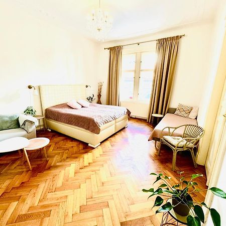 Apartments By Jacob Prague Extérieur photo